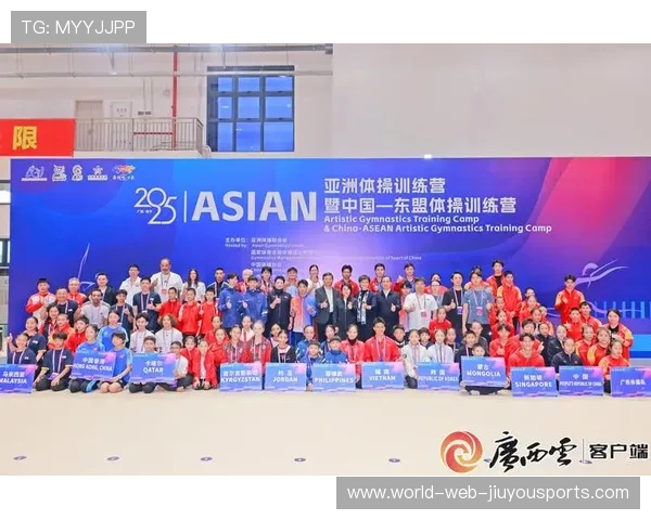 记录运动与时代发展的体育新闻中枢，现代体育新闻的兴起与发展依赖于哪些因素