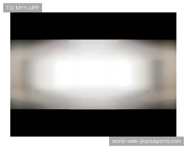 [选手名]在Inferno上的秘密闪光：这个角度白屏时间长达3秒